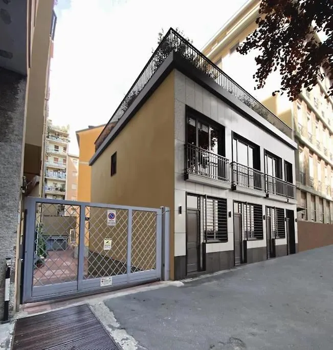 Caravaggio Golden House Next To Duomo Apartment Milan